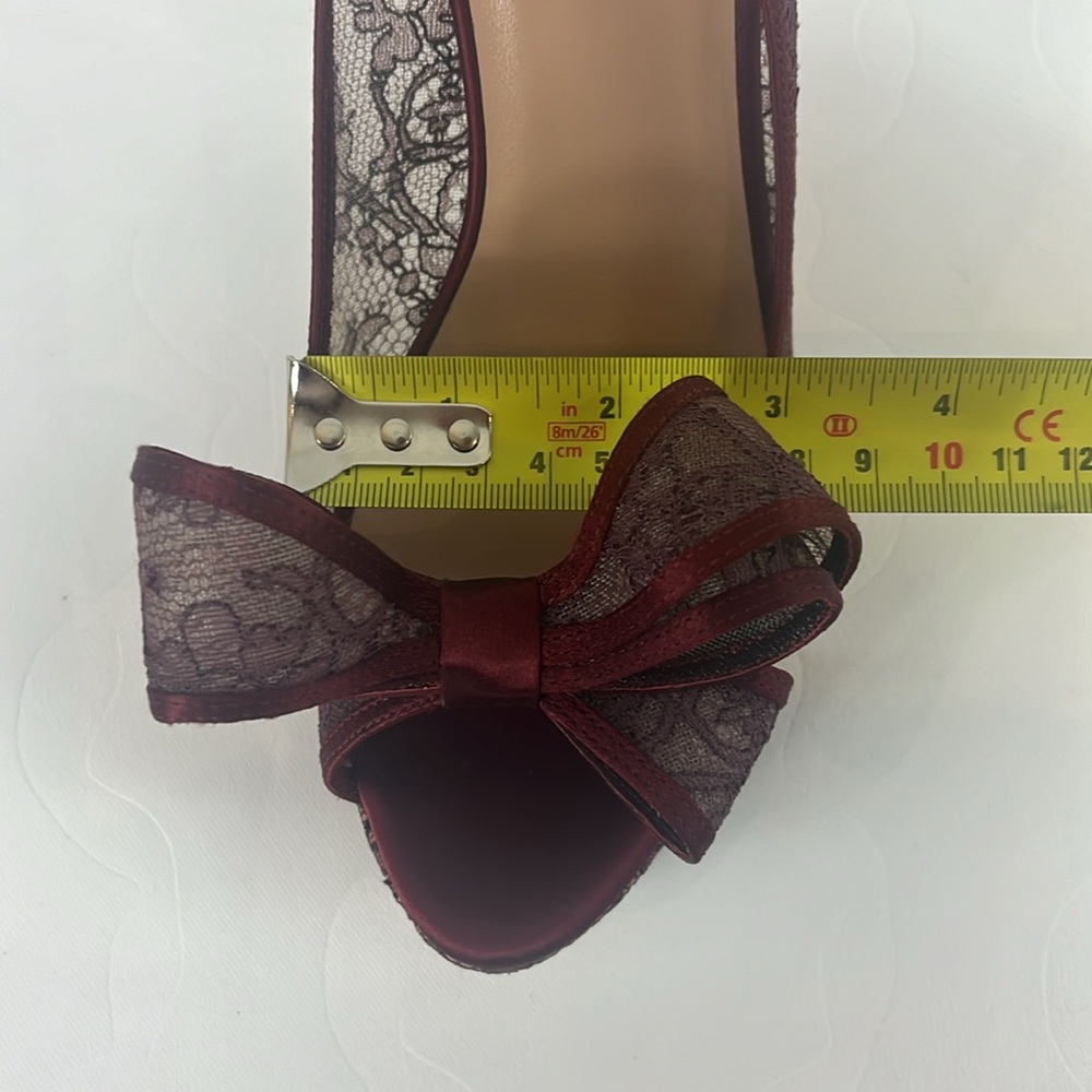 Valentino Couture Bow Lace Platform Pump - Picture 15 of 17